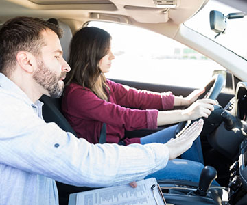 driving school in link road lahore