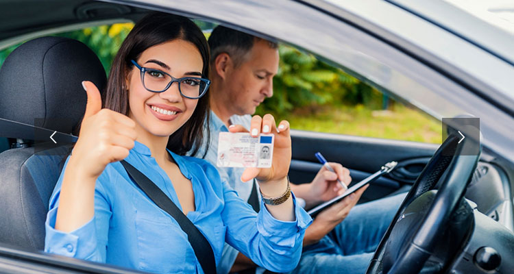 diwan driving school - female driving lesson